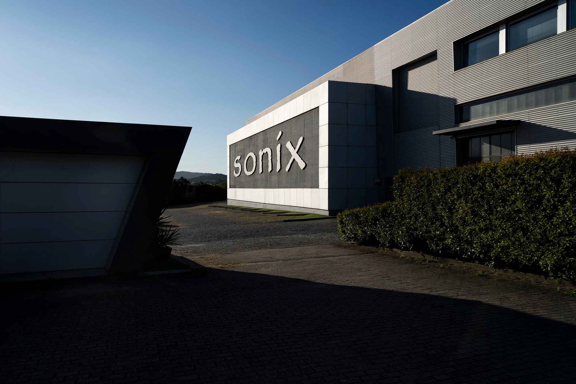SONIX